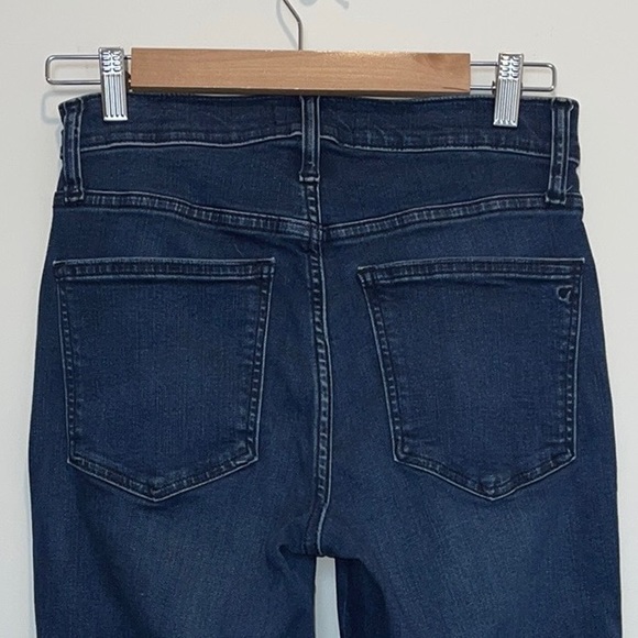 Madewell Mid-Rise Stovepipe Jeans in Dahill Wash - Picture 6 of 14